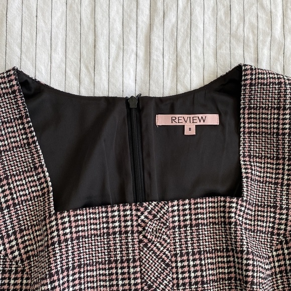 Review size 8, pink/black/white sleeveless dress/tunic. - Picture 3 of 5